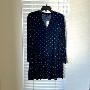 Short long sleeve dress